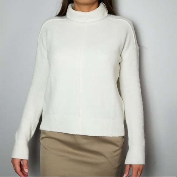 Banana Republic Sweaters - Banana Republic Fuzzy Turtle Neck Sweater White